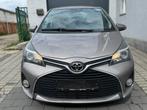 TOYOTA YARIS 1.3i BENZINE 2014 MET 89000 KM AIRCO GARANTIE, Auto's, Euro 5, 4 cilinders, Bedrijf, Yaris