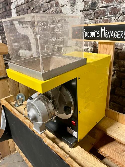 Moulin oléagineux professionnel Milarom, Elektronische apparatuur, Overige elektronische apparatuur, Gebruikt, Ophalen
