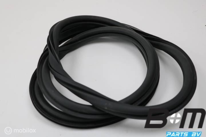 Portierrubber achterzijde Audi Q2 81A 81A833721A, Auto-onderdelen, Interieur en Bekleding, Gebruikt