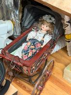 Pop in poppenwagen, Antiek en Kunst, Antiek | Speelgoed, Ophalen