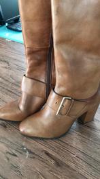 NIEUW Laarzen cognac - Caprice maat 40, Kleding | Dames, Schoenen, Hoge laarzen, Bruin, Nieuw, Ophalen of Verzenden