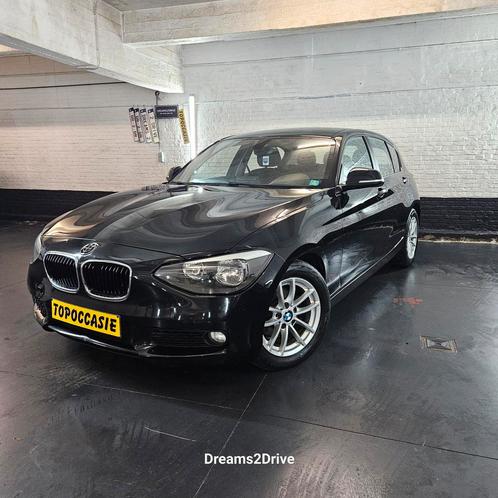 BMW 116D 2012 ideale starters auto, Auto's, BMW, Particulier, 5 deurs, Handgeschakeld, Zwart, Zwart, Stof, Ophalen