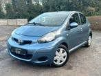 Toyota Aygo 1.0Benzine 134.000Km / Erste Eg 2010, Auto's, Voorwielaandrijving, Euro 5, Stof, 50 kW