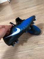 Voetbalschoenen maat 40, Ophalen, Nieuw, Schoenen