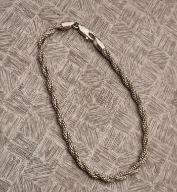 Zilveren stralende gevlochten armband 925 gestempeld  beschikbaar voor biedingen