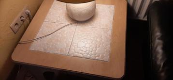 WOONKAMER OF BIJZETTAFEL beschikbaar voor biedingen