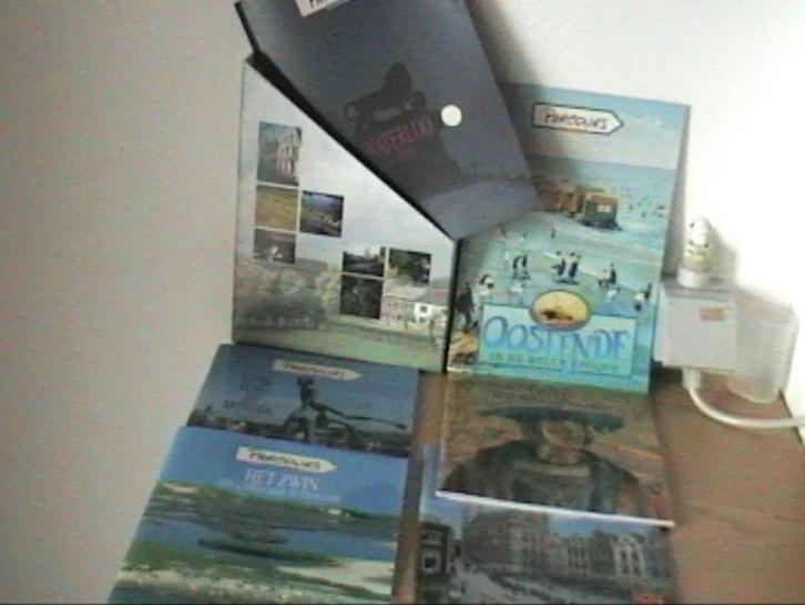 16 PRACHTIGE & UNIEKE BOEKEN V.STEDEN,CULTUUR, OORLOGEN, ENZ, Boeken, Reisgidsen, Zo goed als nieuw, Reisgids of -boek, Benelux