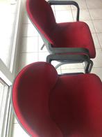 2 stoelen rode kleur, Huis en Inrichting, Stoelen, Ophalen, Twee, Zo goed als nieuw, Metaal