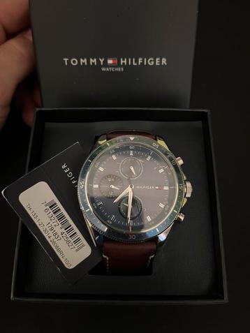 Tommy Hilfiger horloge – Nieuw in doos, ongedragen beschikbaar voor biedingen