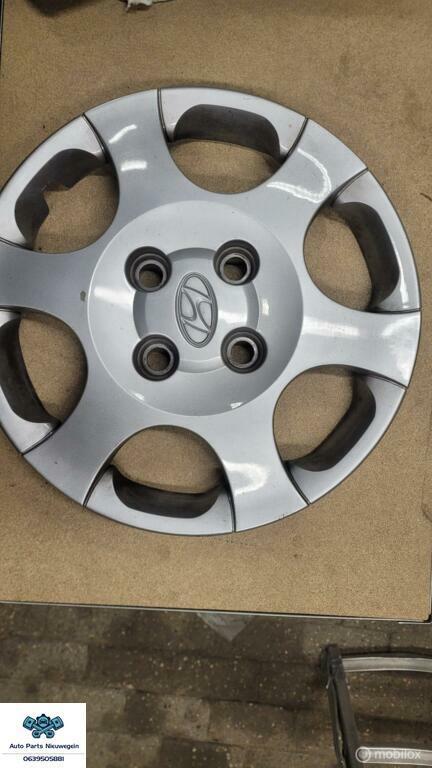 Wieldop origineel 15 Hyundai Elantra ('00-'06), Auto diversen, Wieldoppen, Gebruikt, Ophalen of Verzenden