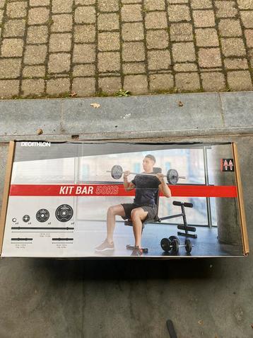 Kit voor krachttraining beschikbaar voor biedingen
