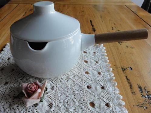 Vintage Hutschenreuther Novum, steelpannetje, saus pannetje, Huis en Inrichting, Keuken | Servies, Zo goed als nieuw, Overige typen