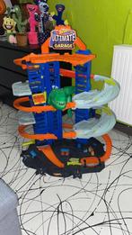 Hot Wheels circuit acrobatique Ultimate Garage dinosaure, Enfants & Bébés, Jouets | Circuits, Comme neuf, Circuit, Enlèvement