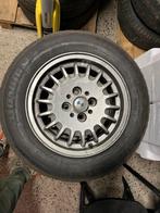 E30 velgen set met banden, Auto-onderdelen, Banden en Velgen, Ophalen, Band(en)