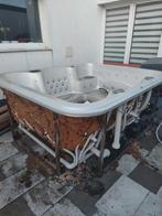 Jacuzzi  voor 6 personen., Ophalen, Zo goed als nieuw