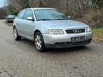 Audi A3 1.8 essence 125 ch 1997 start & drive 850€ export, Autos, Argent ou Gris, Achat, Boîte manuelle, Berline