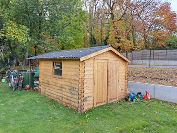 Tuinhuis beschikbaar voor biedingen