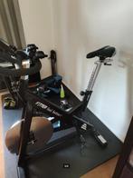 Hometrainer - Indoorcycle - Fiets - Nieuw: 849€, Ophalen, Aluminium, Zo goed als nieuw, Buik