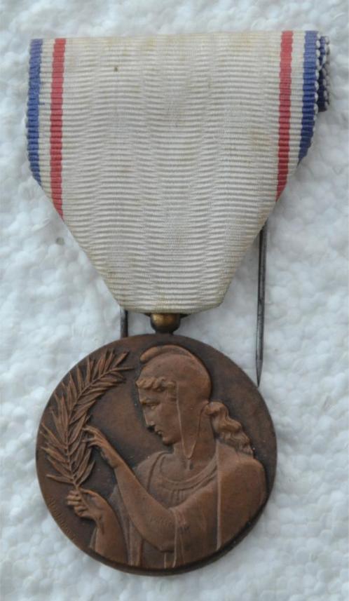 Medaille, Fr bronzen Medaille Reconnaissance Francaise 40-45, Collections, Objets militaires | Général, Autres, Enlèvement ou Envoi