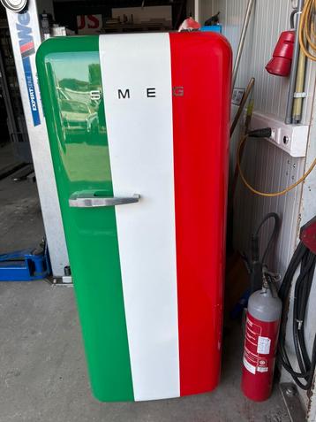Smeg italia koelkast, Ophalen, Zo goed als nieuw
