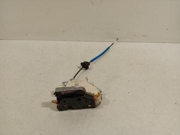 PORTIERVANGER CV ELEKTR. LINKS VOOR A4 Avant Quattro (B8) beschikbaar voor biedingen