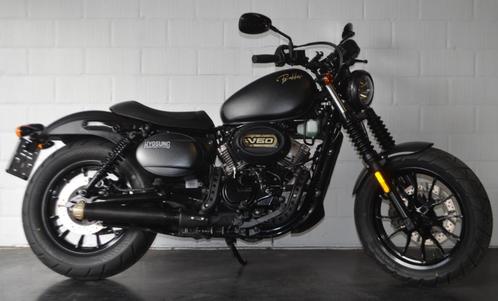 Hyosung Bobber 125 nieuwstaat met extra sound A1 rijbewijs, Motoren, Motoren | Hyosung, Bedrijf, Chopper, 11 kW of minder, 2 cilinders