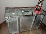 651) Riviera Maison Suitcase Money Bank, Verzamelen, Spaarpotten, Ophalen of Verzenden, Zo goed als nieuw, Metaal of Blik, Overige thema's