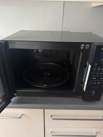 Microgolfovvens Siemens Het is in zeer goede en schone staat beschikbaar voor biedingen