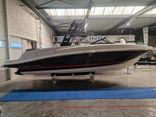 Bayliner VR6 - bj.2025 - boegschroef - waketower/bimini, Watersport en Boten, Speedboten, Zo goed als nieuw, 6 meter of meer, Benzine