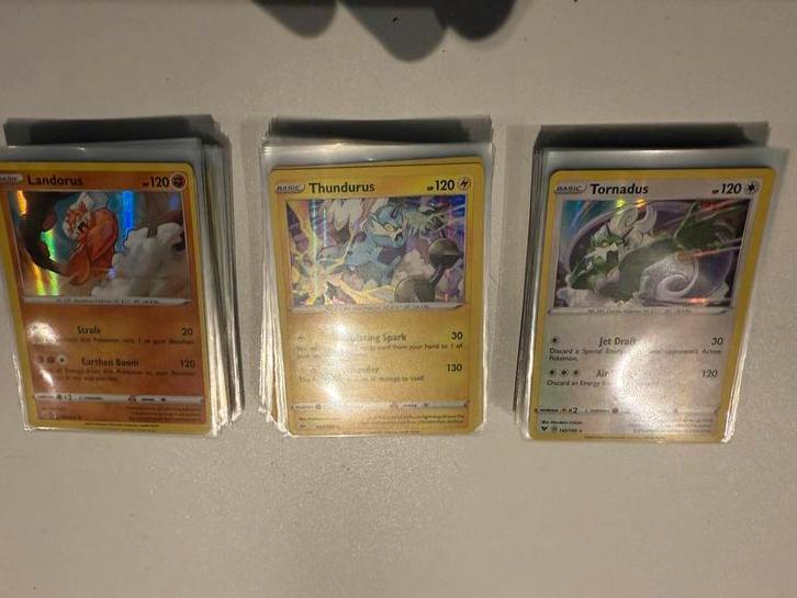 Pokémon 2 pack blister: Genie trio promo’s, Hobby en Vrije tijd, Verzamelkaartspellen | Pokémon, Nieuw, Ophalen of Verzenden