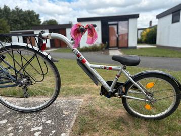 Bike 2 go aanhangfiets beschikbaar voor biedingen