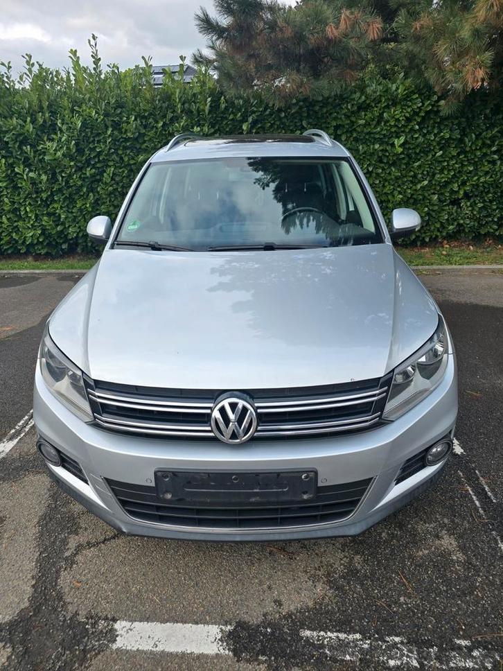 VW Tiguan 2014 2.0 diesel full option verkocht met controle, Auto's, Volkswagen, Bedrijf, Tiguan, ABS, Airbags, Airconditioning