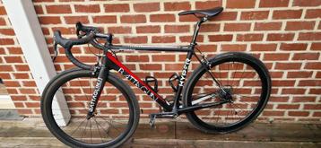 Bataglin carbon racefiets beschikbaar voor biedingen