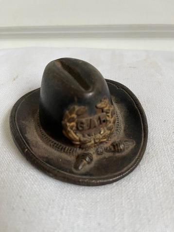 Mini chapeau de cavalerie US en fonte beschikbaar voor biedingen