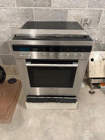Cuisinière électrique siemens  beschikbaar voor biedingen