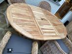 Teak tafel en rotan stoelen, Huis en Inrichting, Ophalen, Gebruikt, 100 tot 150 cm, 150 tot 200 cm