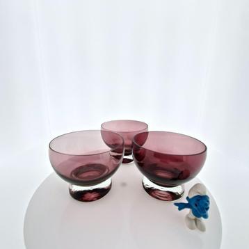 3 amethyst mondgeblazen coupes beschikbaar voor biedingen