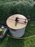 Honingslinger, Dieren en Toebehoren