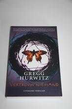 Vertrouw niemand* gregg hurwitz, Boeken, Ophalen of Verzenden, Gelezen