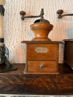 Oude koffiemolen, Ophalen