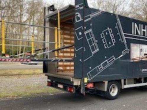 VRACHTWAGEN MET LAADBRUG, Auto's, Vrachtwagens, Bedrijf, Achteruitrijcamera, Iveco, Diesel, Euro 5, 2 deurs, Handgeschakeld, Overige kleuren