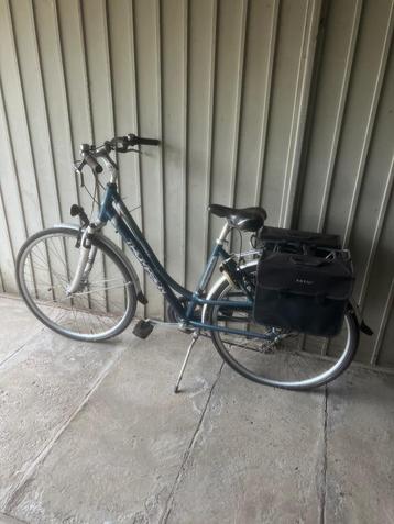 Damesfiets Thompson Cosmos met 2 bagagebakken groene kleur, Fietsen en Brommers, Ophalen, Gebruikt, Overige merken, Versnellingen