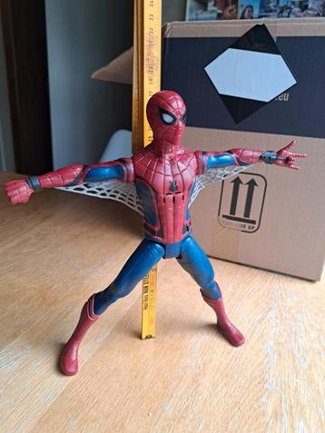 Bras et jambes mobiles de Spiderman avec son