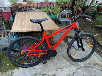 VTT B’Twin Rockrider 340 beschikbaar voor biedingen