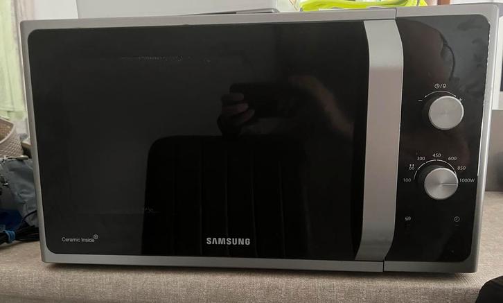 Samsung MS28F303EAS microgolfoven, Elektronische apparatuur, Microgolfovens, Gebruikt, Vrijstaand, Microgolfoven, 45 tot 60 cm
