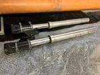 Voorpoten links en rechts Ducati 695, Ophalen, Gebruikt