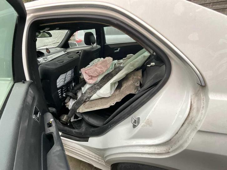 2013 Mercedes E220 CDI Personenauto, Auto's, Mercedes-Benz, Bedrijf, E-Klasse, Overige brandstoffen, Overige carrosserie, Handgeschakeld