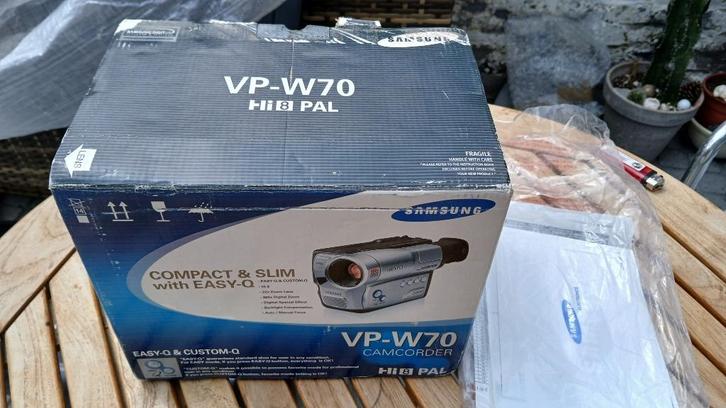 Samsung VP W70 camera als nieuw in HI8-doos, Audio, Tv en Foto, Videocamera's Analoog, Camera, Hi 8, Ophalen of Verzenden