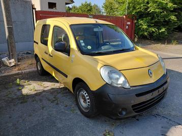 RENAULT KANGOO beschikbaar voor biedingen