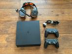 PS4 1tb + 2 controllers en 1 headset, Games en Spelcomputers, Spelcomputers | Sony PlayStation 4, Ophalen of Verzenden, Zo goed als nieuw